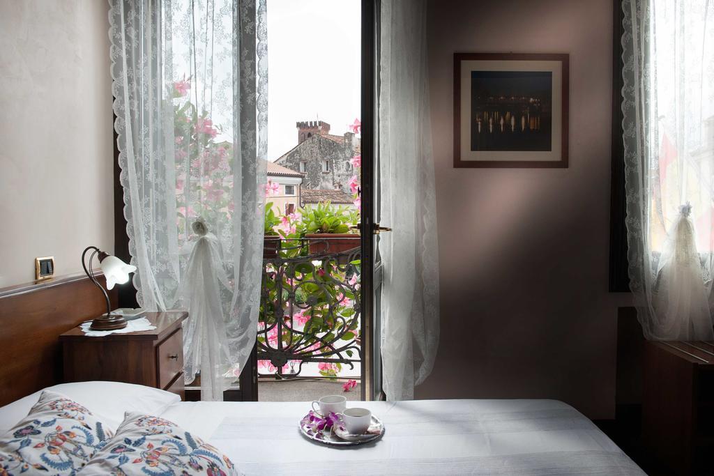Al Castello Hotel 3*